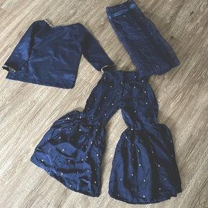 Pakistani /Indian girls 3 piece outfit